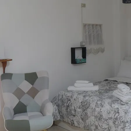 Golden Saint Nicholas バーリ