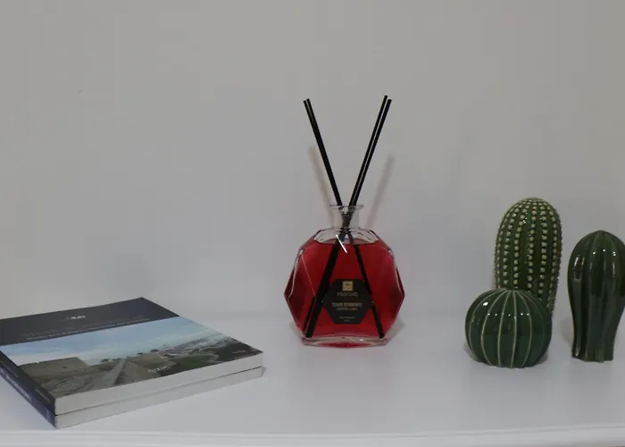 Golden Saint Nicholas باري